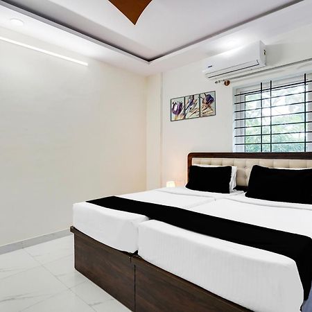 Townhouse Bidadi Formerly Royal Garuda Exterior foto